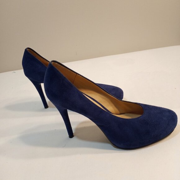 BCBG BLUE SUEDE HUGH HEEL PUMPS WOMEN SIZE 9.5 - Picture 5 of 7